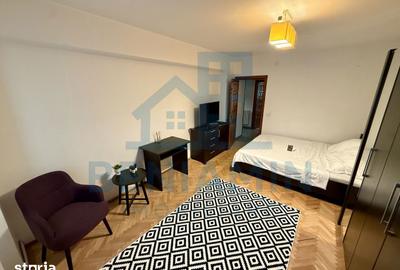 Apartament cu 3 camere decomandat în Calea București - 9