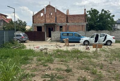 Teren de 400 mp, în Central - 2