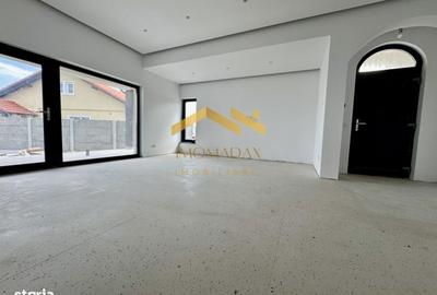 Casă cu 3 camere cu Teren 400 Mp în Sânmihaiu Român - 12