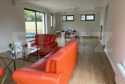 Casă cu 4 camere cu Teren 533 Mp în Central - 3