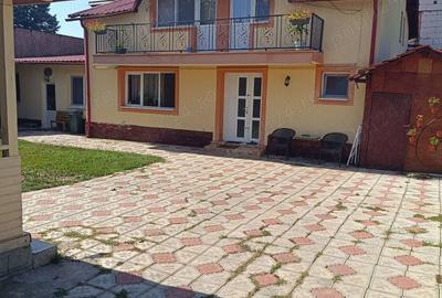 Casă cu 5 camere în Hunedoara - 10