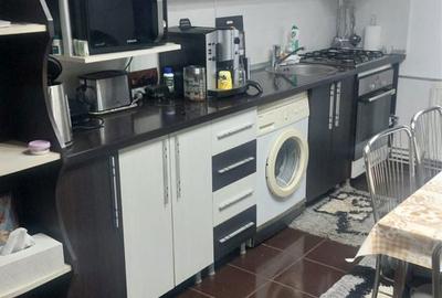 Apartament cu 3 camere decomandat în Câlnic - 8
