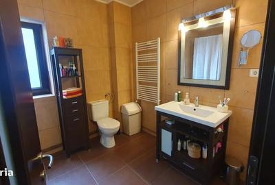 Casă individuală cu 4 camere cu Canalizare în Băneasa - 7