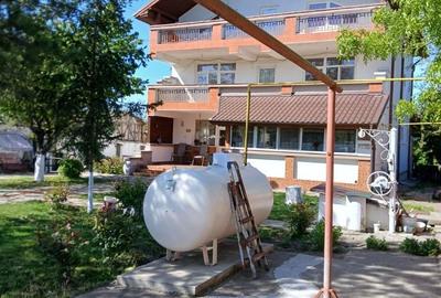 Casă cu 4 camere în Singureni - 1
