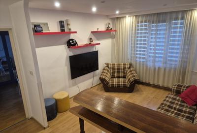 Ozana, 1D ecembrie 1918, 5 min. metrou, apartament 2 camere - 3