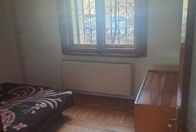 Apartament cu 3 camere decomandat în Lăpuș Argeș - 2