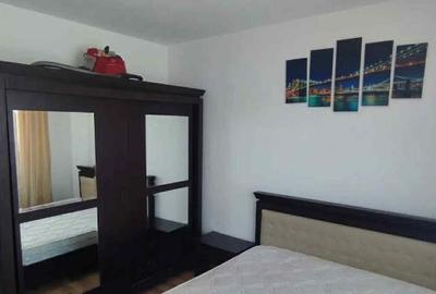 Apartament 2 camere, decomandat - zona Tractorul. - 1