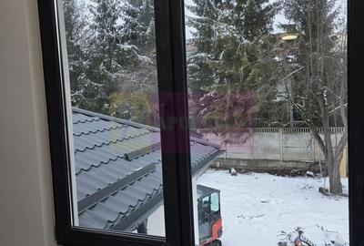 Casă individuală cu 6 camere cu Canalizare în Central - 28