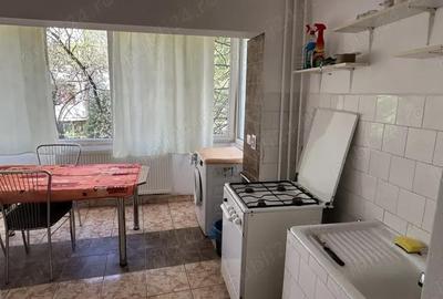 Garsonieră decomandată în Central - 1