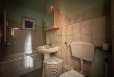 56mp, mobilat si utilat in bloc anvelopat lingă piata Doina - 7