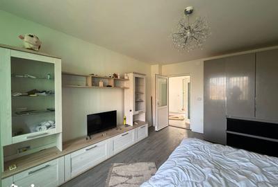 Casă cu Teren 306 Mp în Central - 2