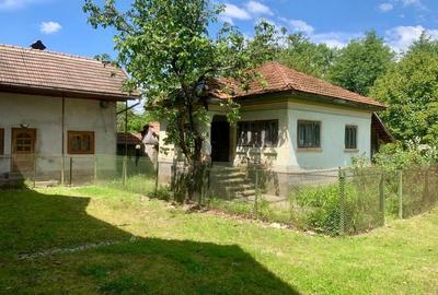Casă cu 4 camere în Central - 3