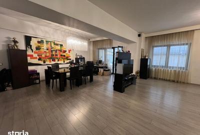 Apartament cu 5 camere în Herăstrău