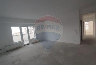 Apartament cu 4 camere decomandat în Ultracentral - 3