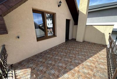 Casă cu 4 camere în Central - 2