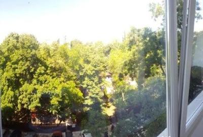 Apartament cu 3 camere semidecomandat în Drumul Taberei - 7