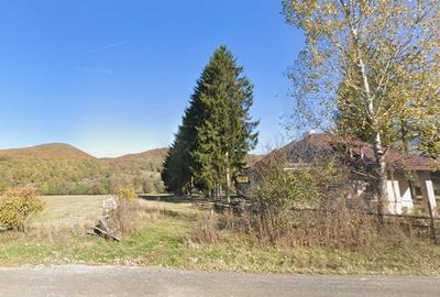 Teren Construcții intravilan de 1396 mp, în Râșnov - 2