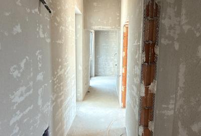 Apartament cu 4 camere în Broscărie - 12