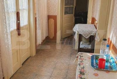 Casă cu 2 camere cu Teren 4706 Mp în Central - 5