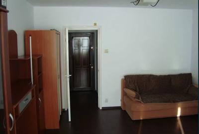 Garsonieră semidecomandată, mobilată în Dristor - 2