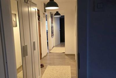 Apartament cu 3 camere decomandat în Aviației - 8