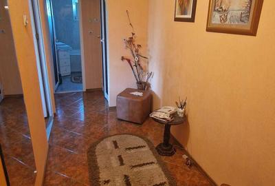 Apartament cu 3 camere decomandat în Țiglina 1 - 7