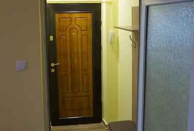 Garsonieră semidecomandată în Micro 40 - 1