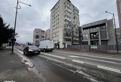 Casă cu 4 camere cu Teren 300 Mp în Central - 2
