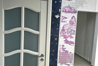 Spațiu comercial, de 45 mp, în Central - 4