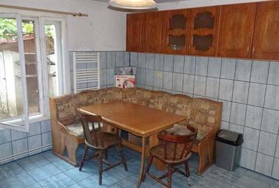 Vand casa in Deva, zona Aurel Vlaicu D+P+E, constructie din anul 2010 din BCA - 10