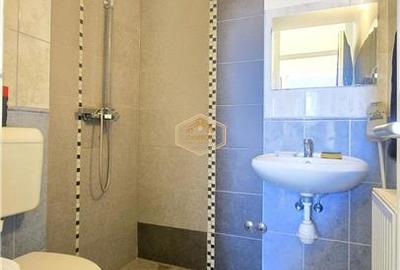 Apartament cu 3 camere decomandat, mobilat în Central - 23