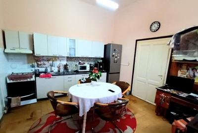 Apartament 2 camere decomandate centru langa magazinul SORA - 9