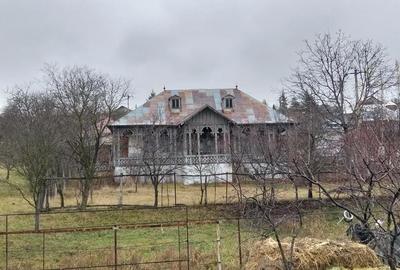 Casă cu 4 camere cu Teren 2285 Mp în Bălțătești - 3