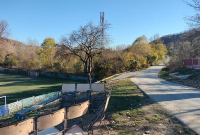 Casă cu 3 camere cu Teren 2450 Mp în Central - 7