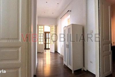 Apartament cu 3 camere decomandat în Parcul Carol - 13
