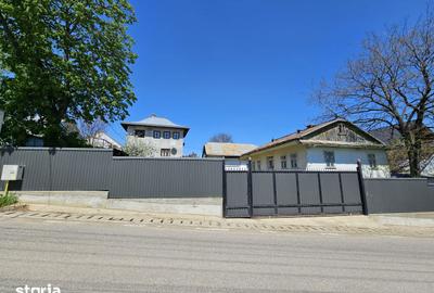 Casă cu 3 camere cu Teren 2500 Mp în Bosanci - 2