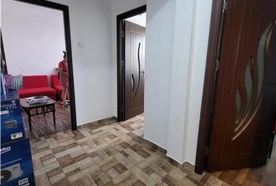 Apartament 2 Camere, Decomandat, etaj 3 din 4, Sud - 2