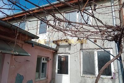 2 Case  | 1 Mai | Proximitate Metrou | Necesita Renovate | Teren 246mp - 2