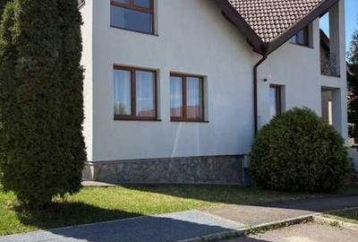 Casă cu 3 camere cu Teren 255 Mp în Noua - 2