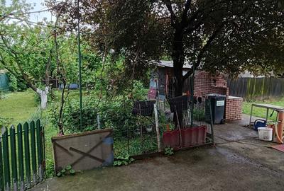 Casă cu 4 camere în Lipănești - 2