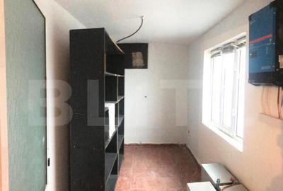 Spațiu comercial, de 65 mp, în Central - 4