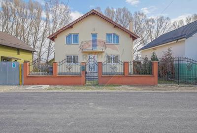 0% COMISION! Casa de vanzare in Harman - confort, intimitate si natura - 2