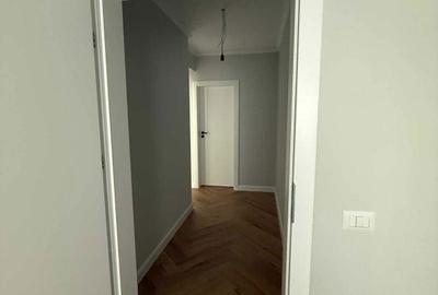 Apartament cu 3 camere decomandat în Central - 3
