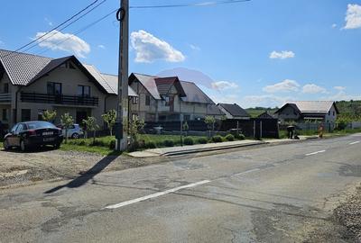 Casa / Vila cu 5 camere de vanzare in Mihoveni Suceava - 9