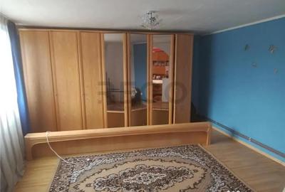 Casă cu 9 camere cu Teren 2600 Mp în Hotar - 7