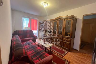 Apartament cu 2 camere,semidecomandat, etajul 1,centrala, zona Sagului - 2