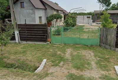 Casă cu 3 camere în Suseni - 1