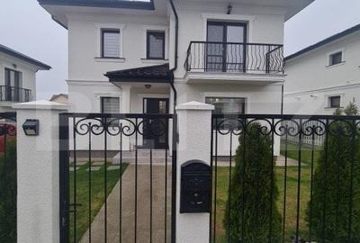 Casa finisaje premium, 4 camere in Vorovesti