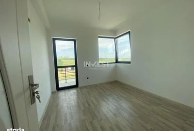 Casă cu 4 camere cu Canalizare în Central - 15