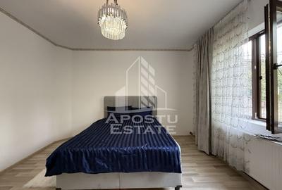 Casa individuala pe 2 fronturi stradale, renovata complet, zona Plopi - 3